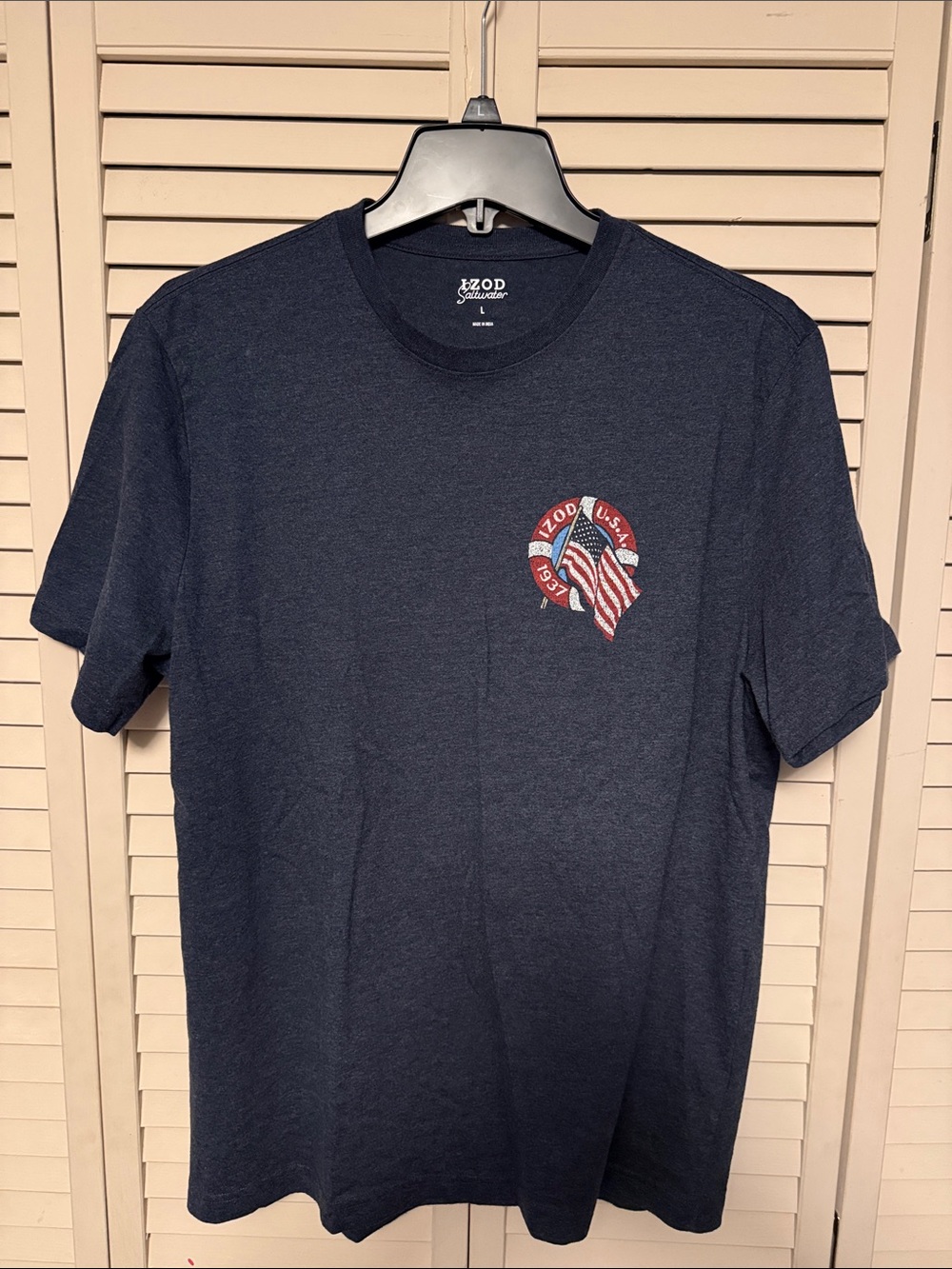 Izod Saltwater Navy Short-Sleeve Crewneck T-Shirt with Patriotic Chest Patch